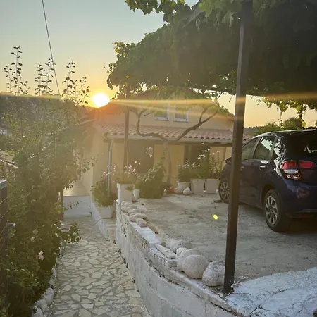 Christos Appartments Holiday home *
