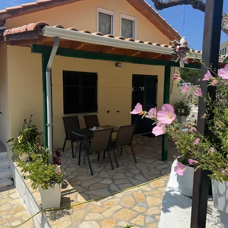 Christos Appartments * Lazaráta