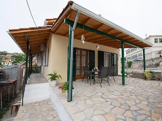 Basil & Sunrise * Lazaráta